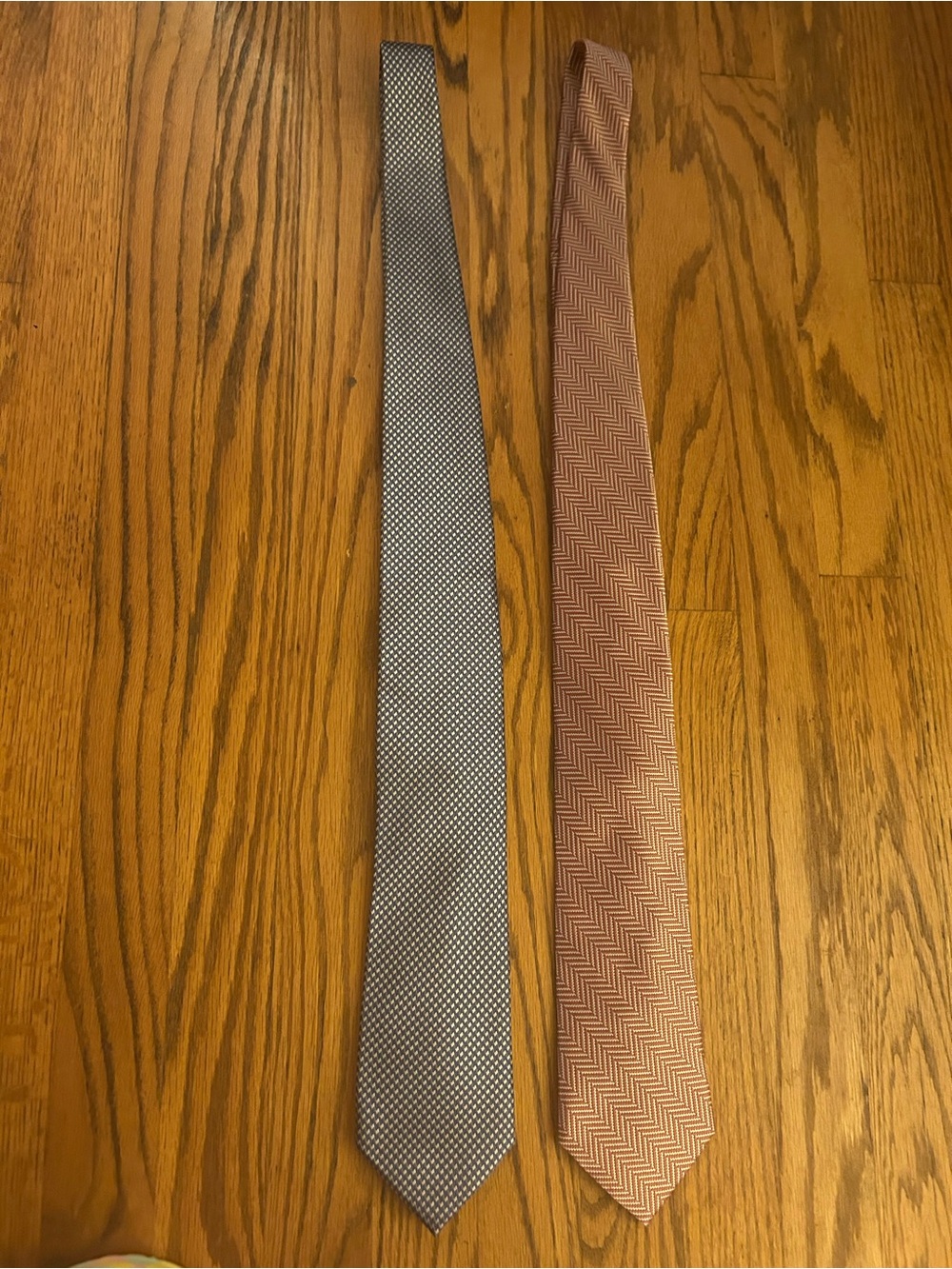 Lot: 2 100% Silk Preppy The Tie Bar Ties - Blue & White and Red & White
